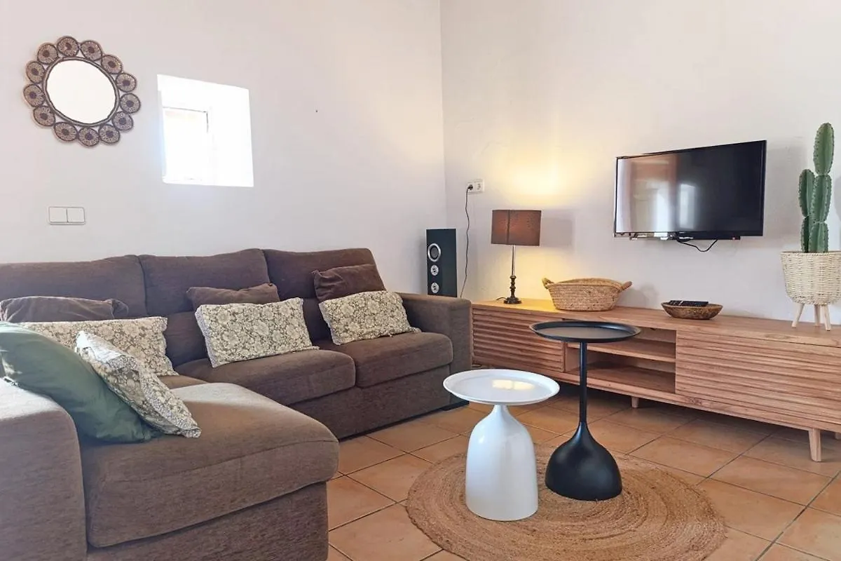 Villa Maison Calme Wifi, Aircon, Private Pool Santa Agnes de Corona Espagne