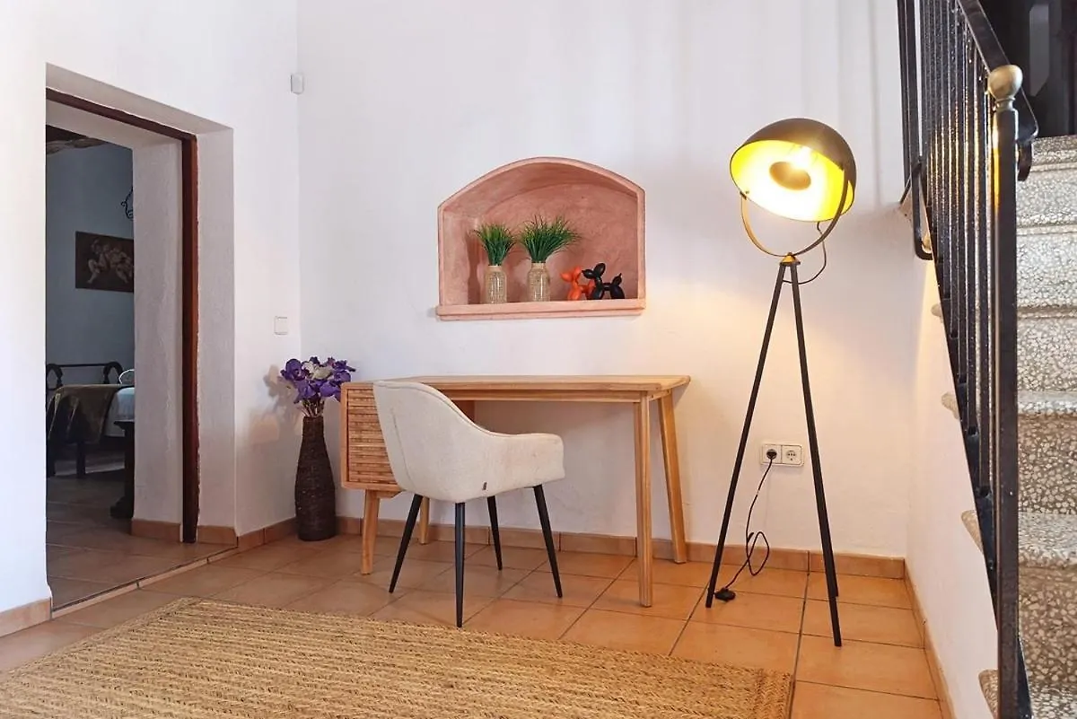 Maison Calme Wifi, Aircon, Private Pool Santa Agnes de Corona Espagne